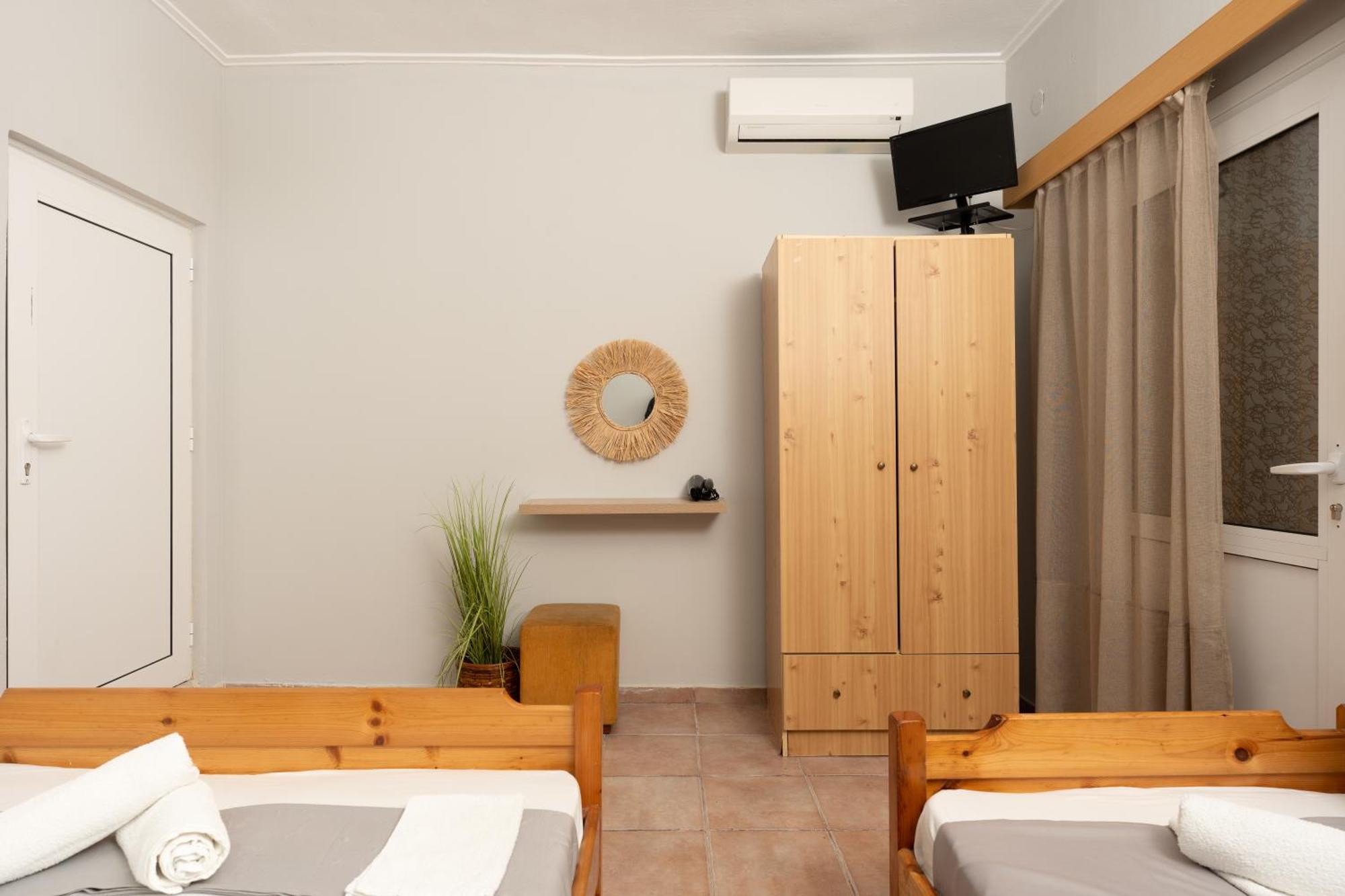 Salvino Rooms Paralía Eksteriør bilde